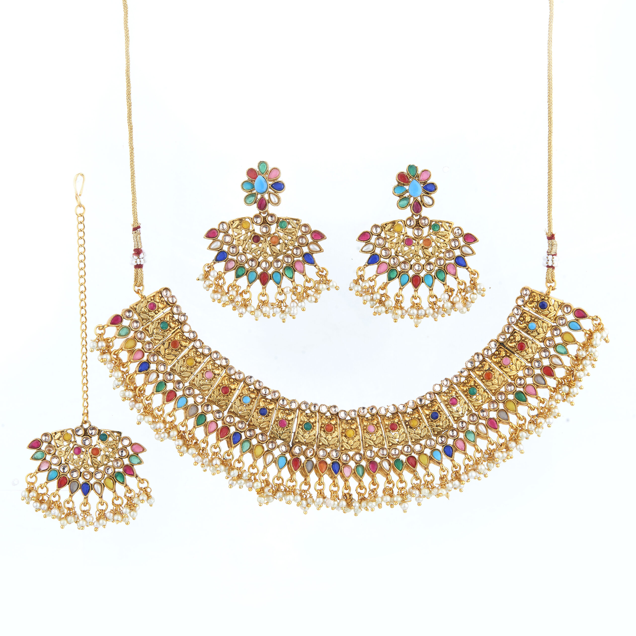 Kundan Necklace Set with Earrings and Maang Tikka